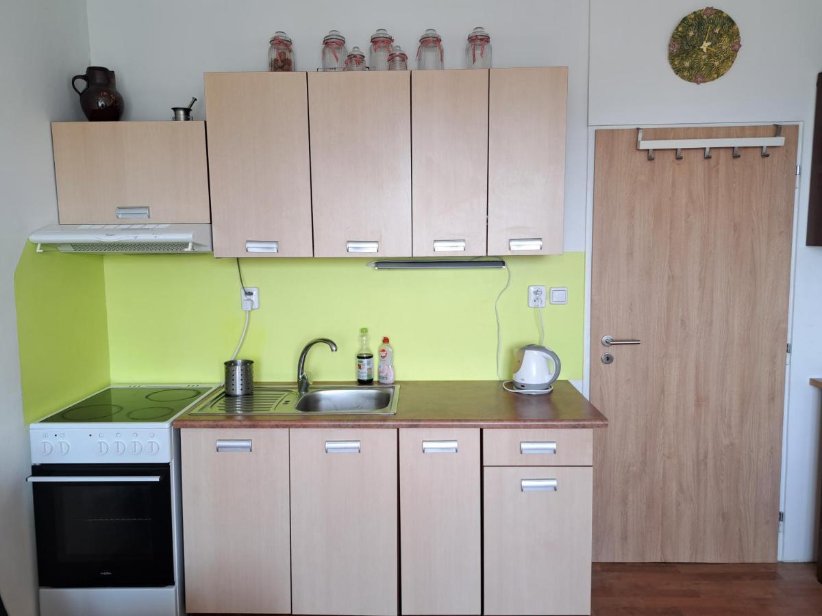 Apartman V Podhuri Krusnych Hor Соколов Екстер'єр фото